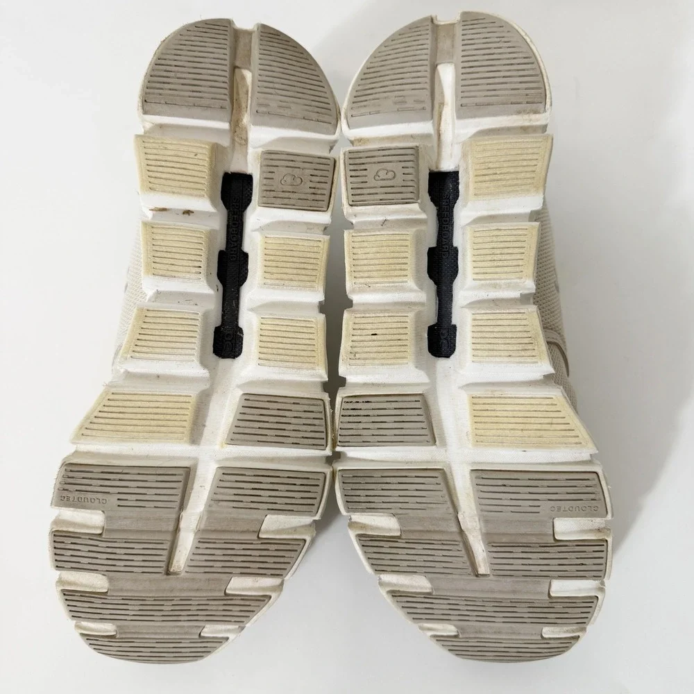 On Running On Cloud 6 Womens Pearl Whitr Athletic Running Sneaker Size 10.5